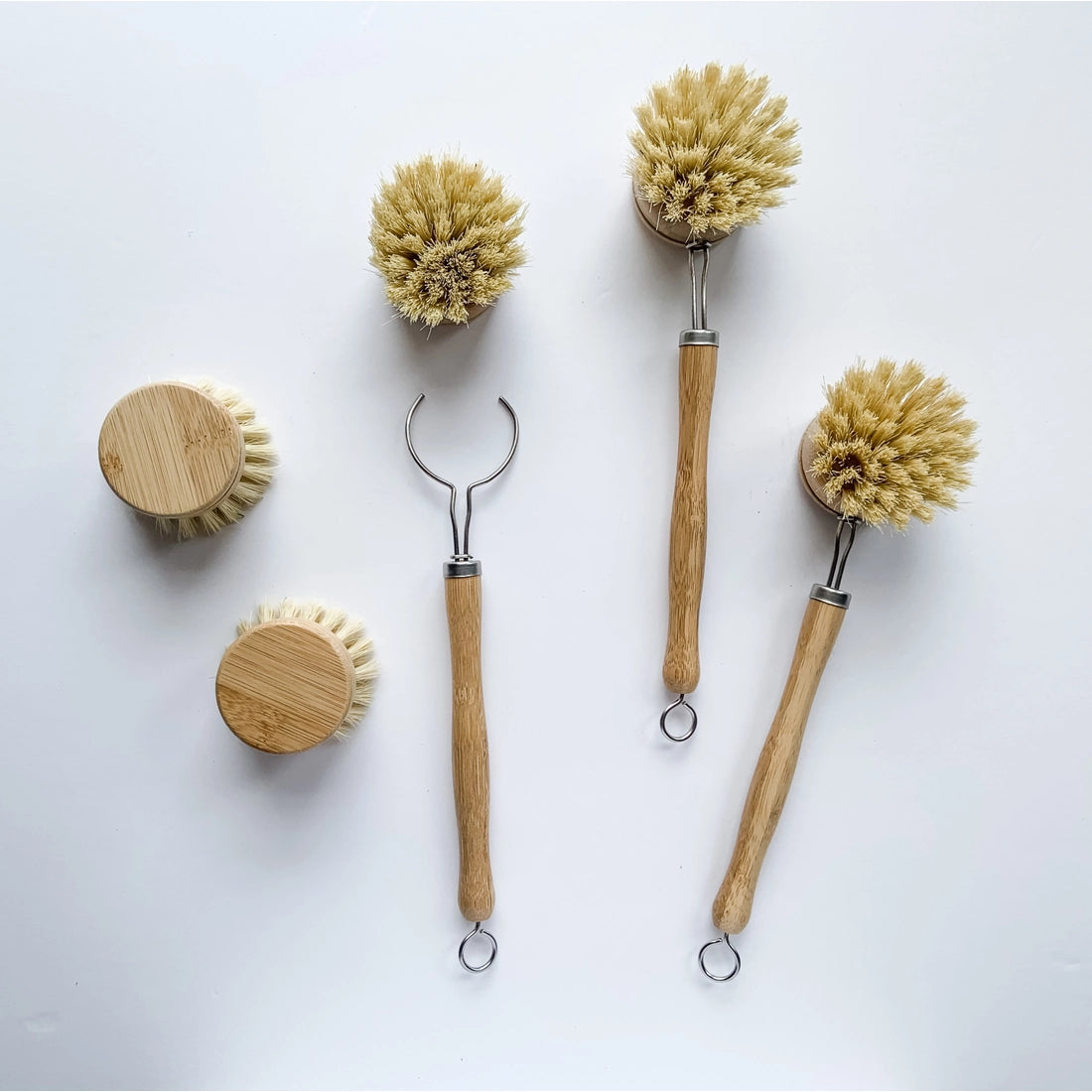 Bamboo sisal dish brush with replaceable head