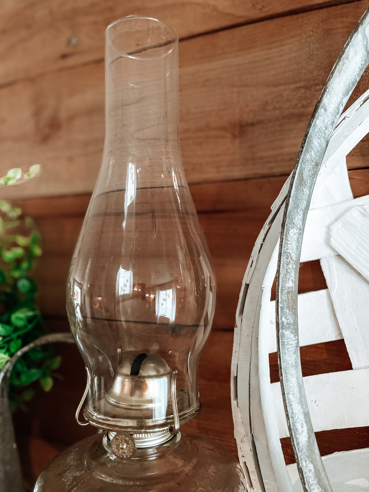 Vintage EAGLE Glass Oil lamp